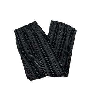 Briggs & Riley Black/White Striped Relaxed Fit Pants | Women’s XL